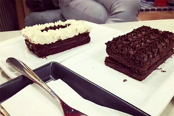 贝蕾魔法巧克力蛋糕